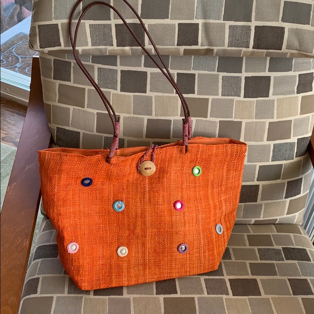 Straw handbag